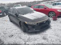 1HGCV1F32JA036484 2018 HONDA ACCORD