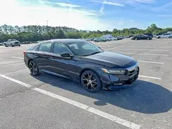 1HGCV1F32JA060624 2018 HONDA ACCORD