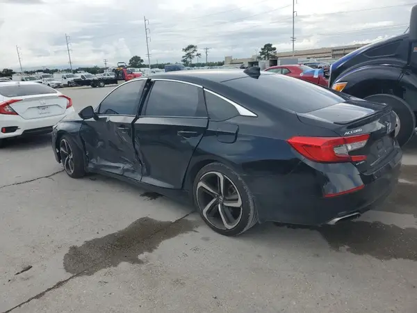 1HGCV1F32JA060672 2018 HONDA ACCORD - Image 2