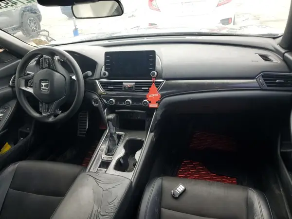 1HGCV1F32JA060672 2018 HONDA ACCORD - Image 8