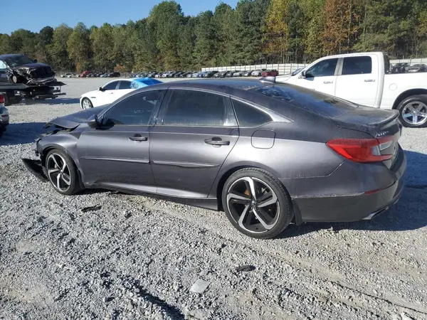 1HGCV1F32JA066973 2018 HONDA ACCORD - Image 2