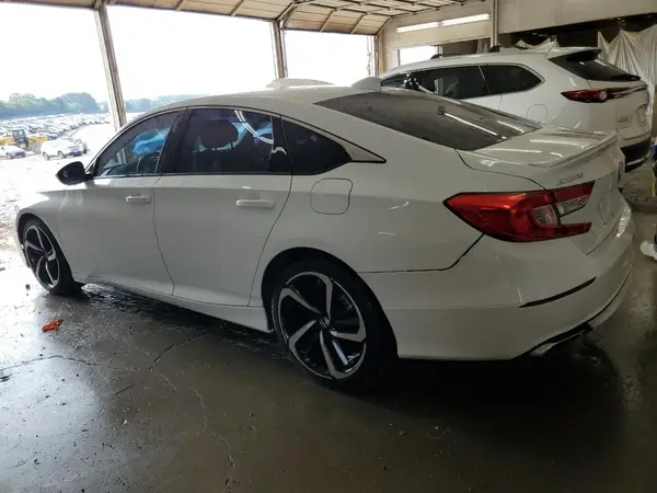 1HGCV1F32JA078802 2018 HONDA ACCORD - Image 2