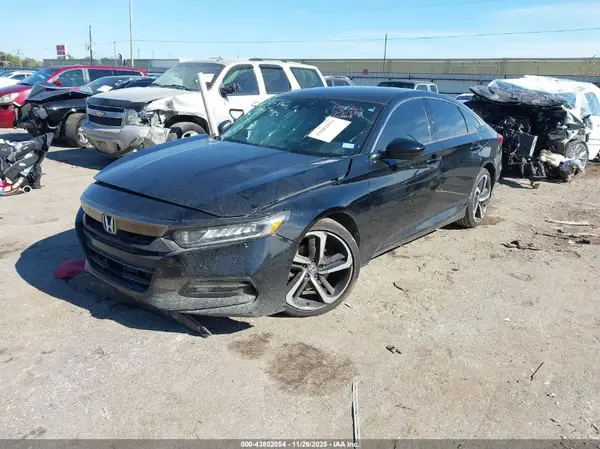 1HGCV1F32JA092179 2018 HONDA ACCORD - Image 2