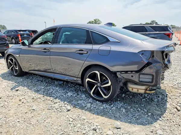 1HGCV1F32JA093090 2018 HONDA ACCORD - Image 2