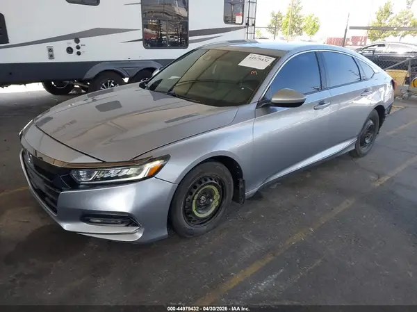 1HGCV1F32JA095275 2018 HONDA ACCORD - Image 2