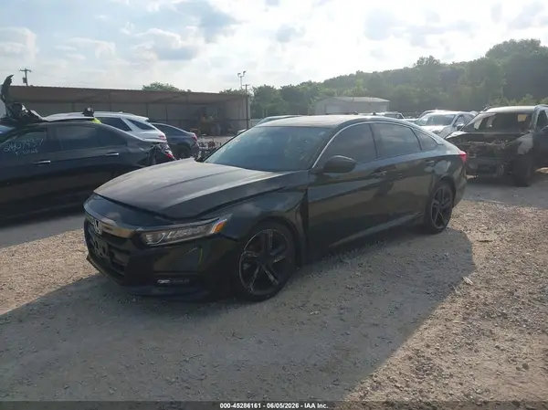 1HGCV1F32JA096104 2018 HONDA ACCORD - Image 2