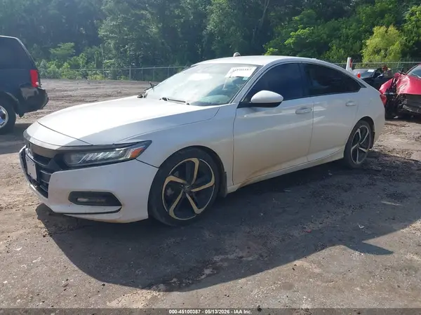 1HGCV1F32JA097284 2018 HONDA ACCORD - Image 2