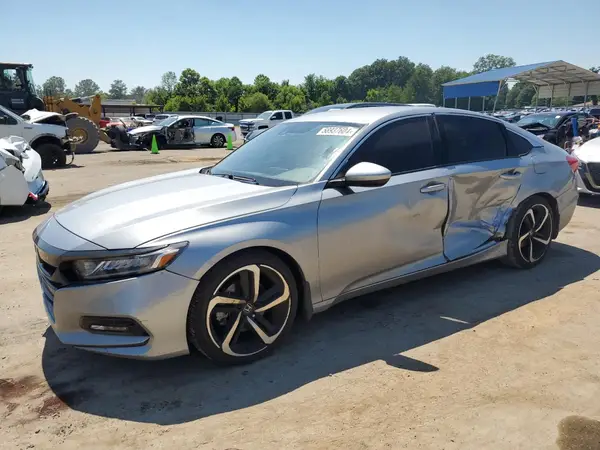 1HGCV1F32JA097463 2018 HONDA ACCORD - Image 1