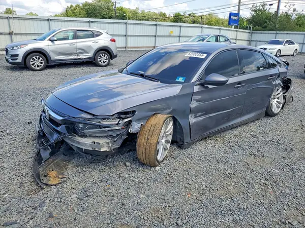 1HGCV1F32JA103830 2018 HONDA ACCORD - Image 1