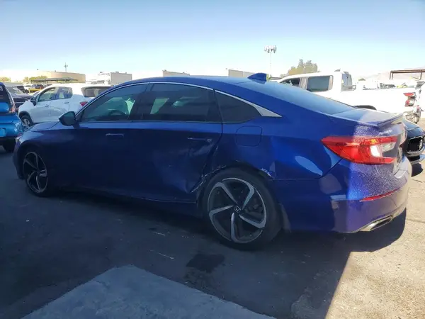 1HGCV1F32JA105383 2018 HONDA ACCORD - Image 2