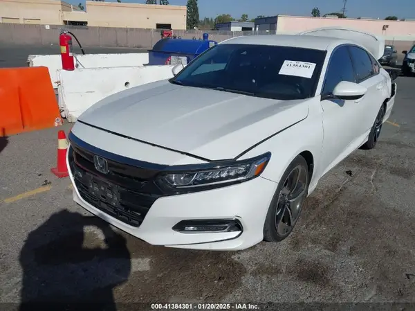 1HGCV1F32JA107599 2018 HONDA ACCORD - Image 2