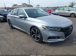 1HGCV1F32JA109224 2018 HONDA ACCORD