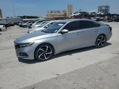 1HGCV1F32JA111264 2018 HONDA ACCORD