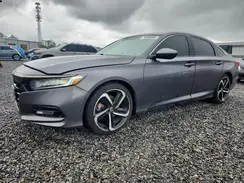 1HGCV1F32JA115704 2018 HONDA ACCORD