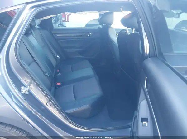 1HGCV1F32JA115816 2018 HONDA ACCORD - Image 8