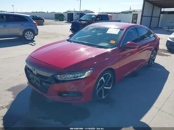 1HGCV1F32JA116416 2018 HONDA ACCORD - Image 2