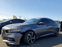 1HGCV1F32JA126931 2018 HONDA ACCORD