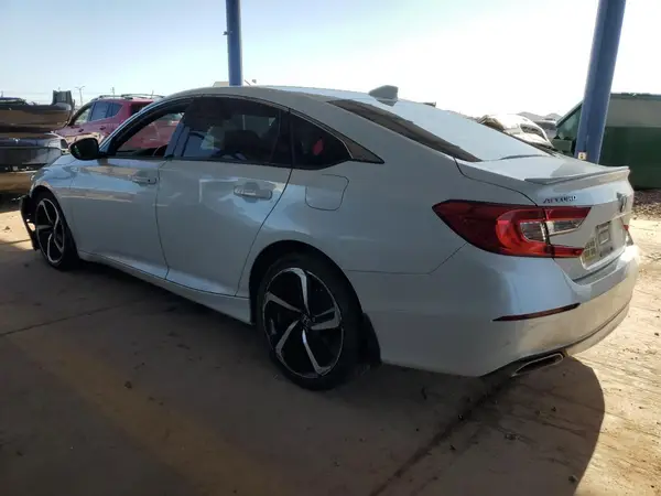 1HGCV1F32JA128694 2018 HONDA ACCORD - Image 2