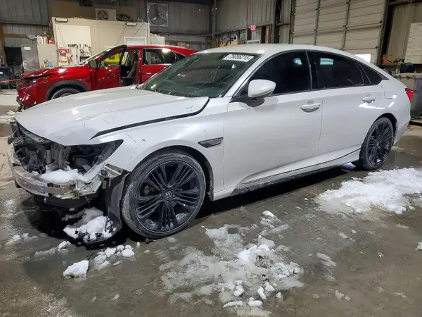 1HGCV1F32JA129764 2018 HONDA ACCORD - Image 1