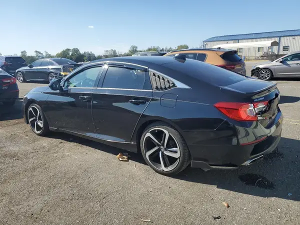 1HGCV1F32JA130414 2018 HONDA ACCORD - Image 2