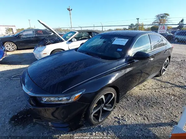 1HGCV1F32JA130445 2018 HONDA ACCORD - Image 2