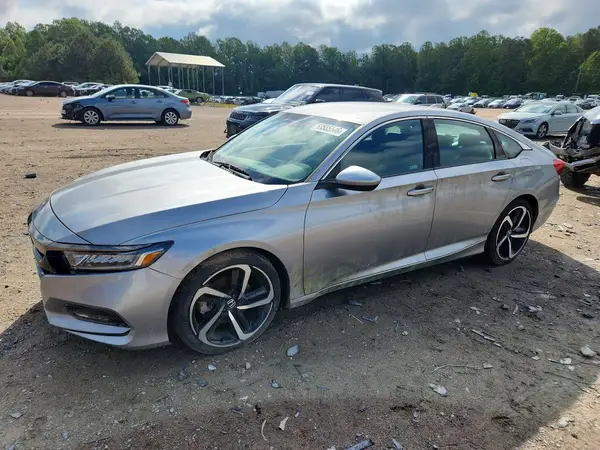 1HGCV1F32JA134401 2018 HONDA ACCORD - Image 1