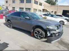 1HGCV1F32JA136309 2018 HONDA ACCORD