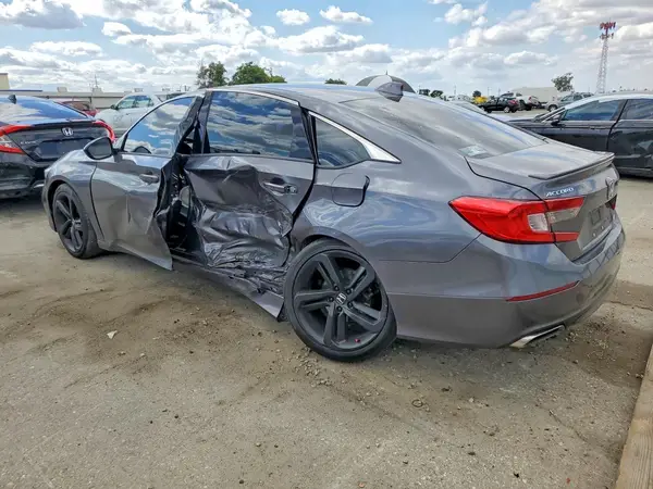 1HGCV1F32JA145978 2018 HONDA ACCORD - Image 2