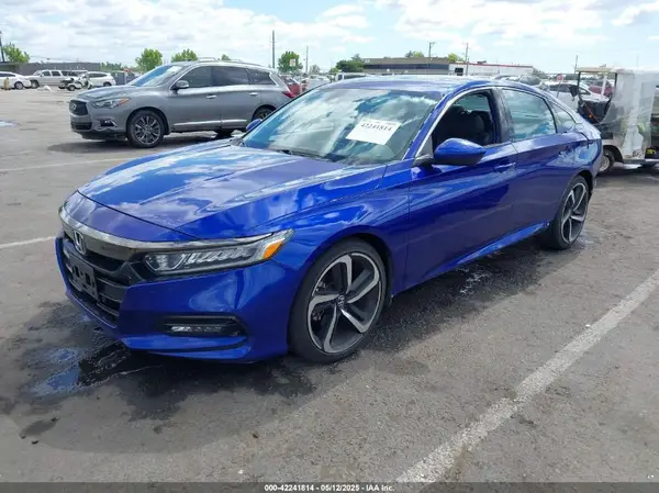 1HGCV1F32JA148105 2018 HONDA ACCORD - Image 2