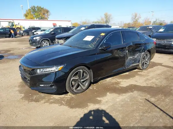 1HGCV1F32JA148766 2018 HONDA ACCORD - Image 2