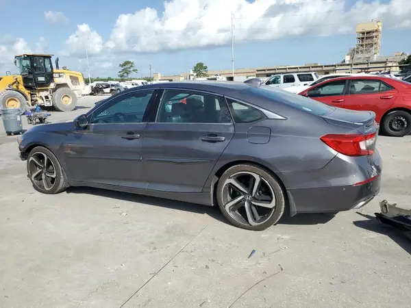 1HGCV1F32JA151747 2018 HONDA ACCORD - Image 2