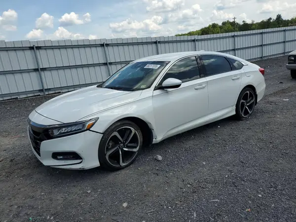 1HGCV1F32JA153739 2018 HONDA ACCORD - Image 1