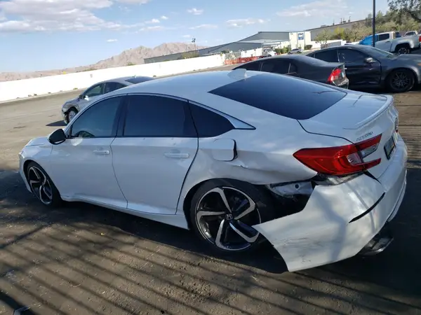 1HGCV1F32JA154020 2018 HONDA ACCORD - Image 2