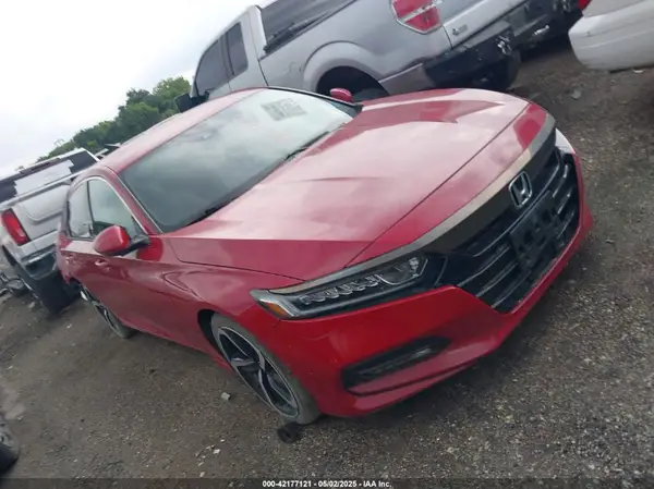 1HGCV1F32JA154468 2018 HONDA ACCORD - Image 1