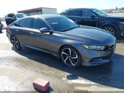 1HGCV1F32JA155183 2018 HONDA ACCORD