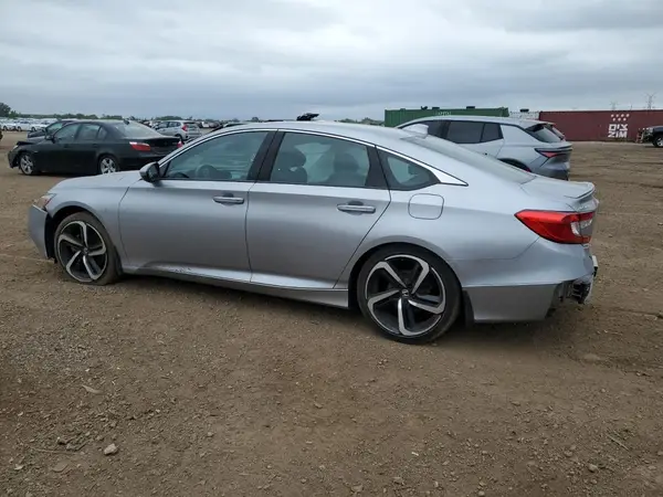 1HGCV1F32JA155586 2018 HONDA ACCORD - Image 2
