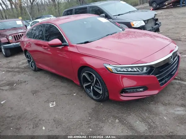 1HGCV1F32JA156477 2018 HONDA ACCORD - Image 1