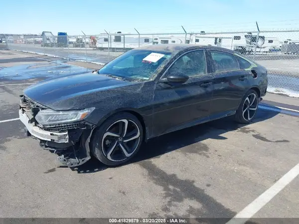 1HGCV1F32JA159878 2018 HONDA ACCORD - Image 2