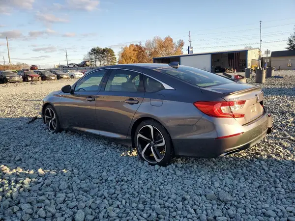 1HGCV1F32JA163008 2018 HONDA ACCORD - Image 2