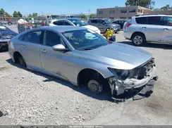 1HGCV1F32JA165020 2018 HONDA ACCORD