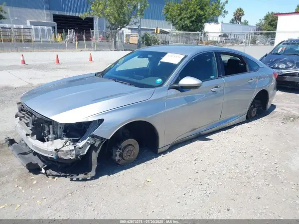 1HGCV1F32JA165020 2018 HONDA ACCORD - Image 2