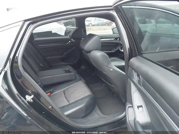 1HGCV1F32JA172310 2018 HONDA ACCORD - Image 8