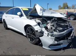 1HGCV1F32JA172663 2018 HONDA ACCORD