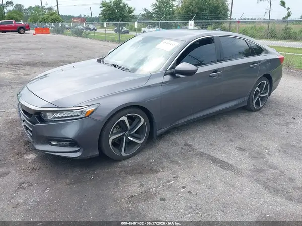1HGCV1F32JA179001 2018 HONDA ACCORD - Image 2