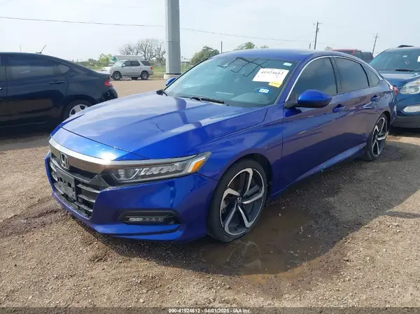 1HGCV1F32JA180102 2018 HONDA ACCORD - Image 2