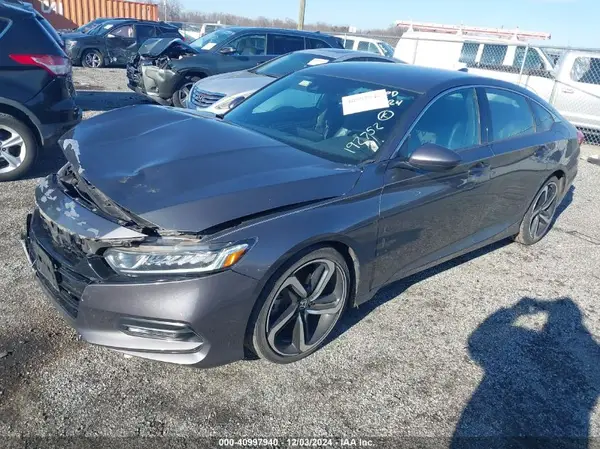1HGCV1F32JA192752 2018 HONDA ACCORD - Image 2