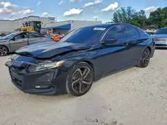 1HGCV1F32JA198714 2018 HONDA ACCORD