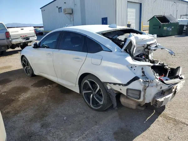 1HGCV1F32JA199569 2018 HONDA ACCORD - Image 2