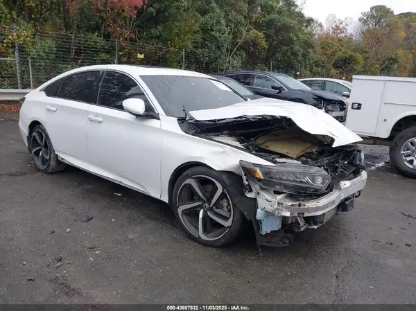 1HGCV1F32JA199667 2018 HONDA ACCORD - Image 1