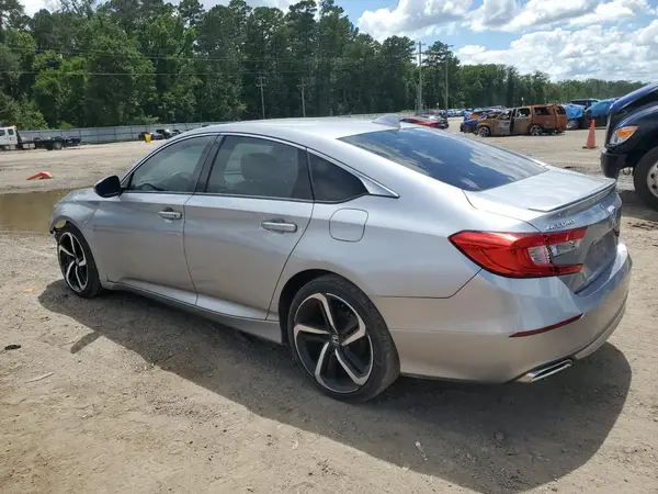 1HGCV1F32JA200719 2018 HONDA ACCORD - Image 2